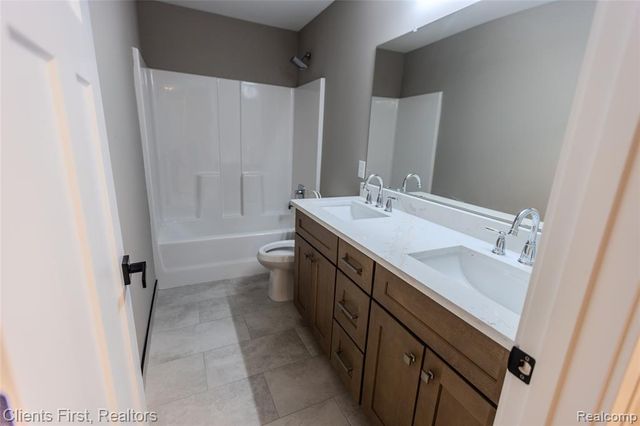 924 Carrington Drive, Northville, MI 48167