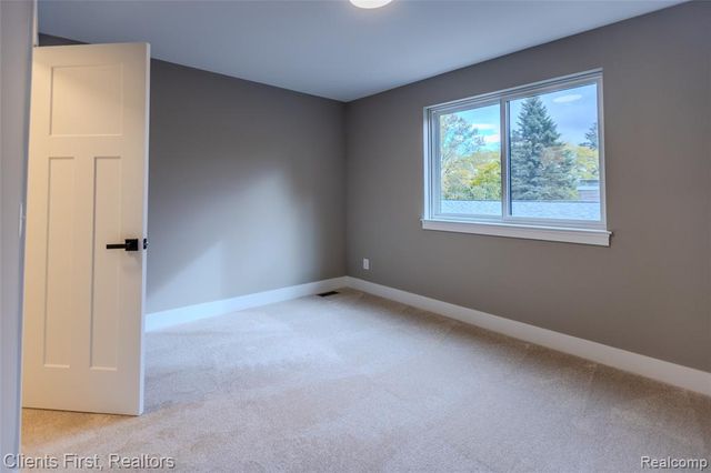 924 Carrington Drive, Northville, MI 48167