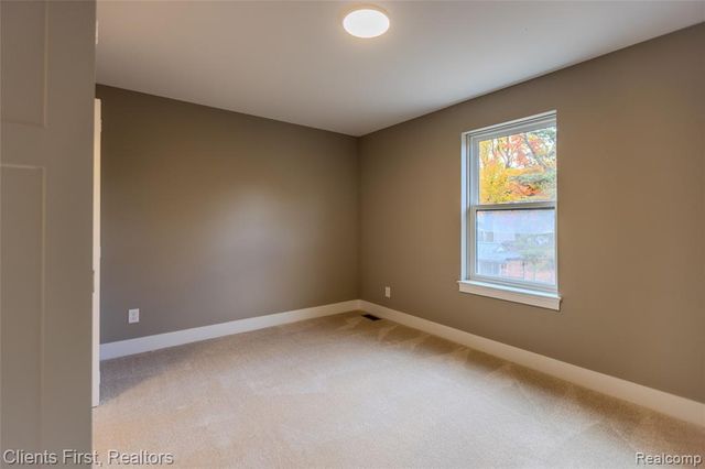 924 Carrington Drive, Northville, MI 48167