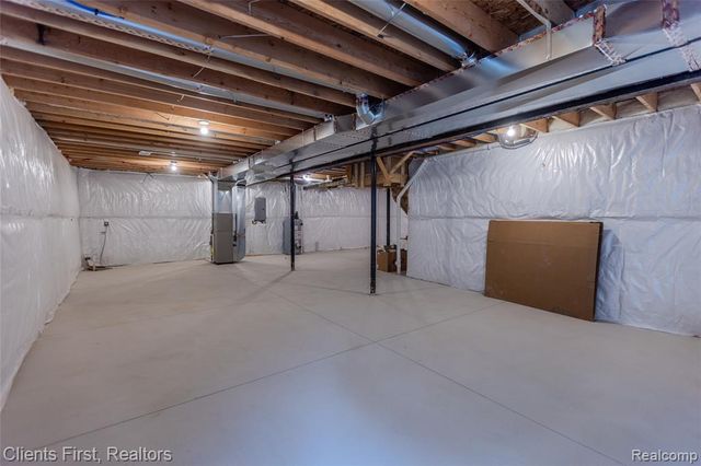 924 Carrington Drive, Northville, MI 48167