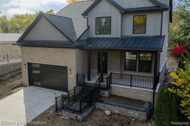 924 Carrington Drive, Northville, MI 48167