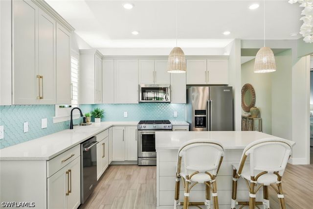 12401 Canal Grande DR, Fort Myers, FL 33913