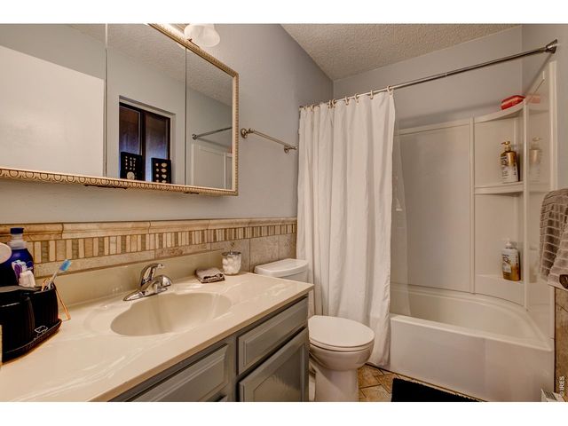 1050 S Saint Vrain Ave B-1, Estes Park, CO 80517