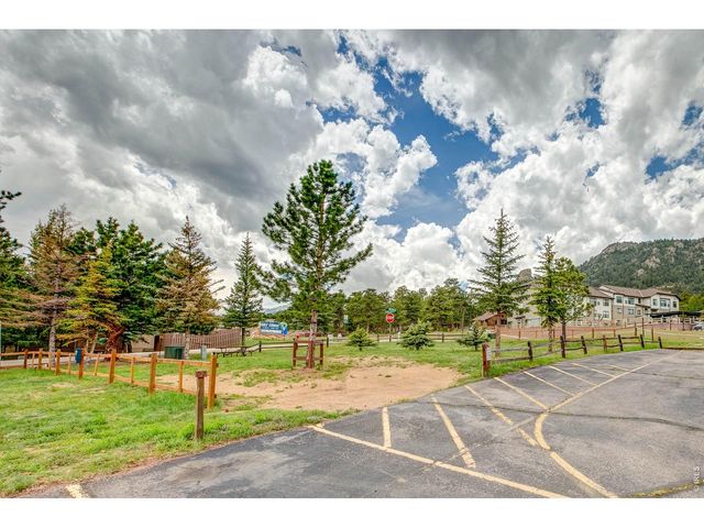 1050 S Saint Vrain Ave B-1, Estes Park, CO 80517
