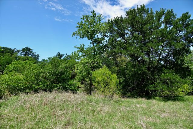 588 S County Rd 430, Goldthwaite, TX 76844