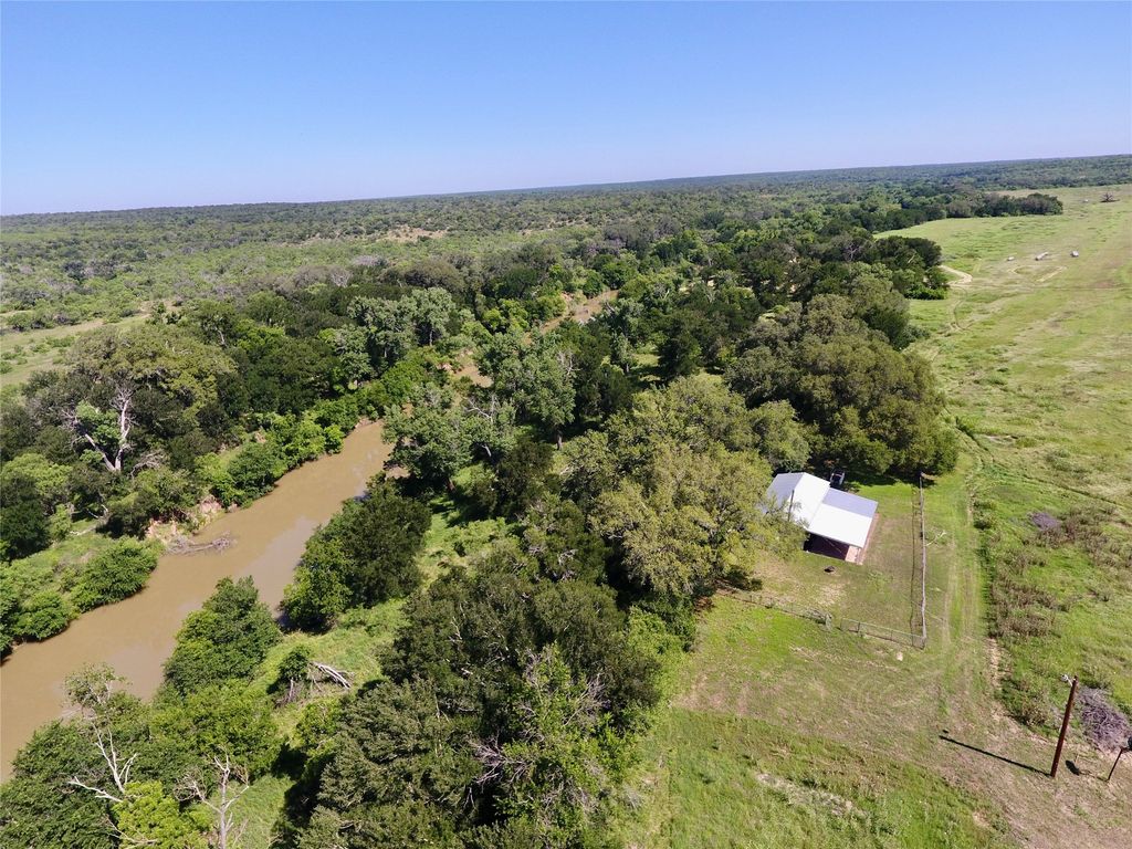 588 S County Rd 430, Goldthwaite, TX 76844