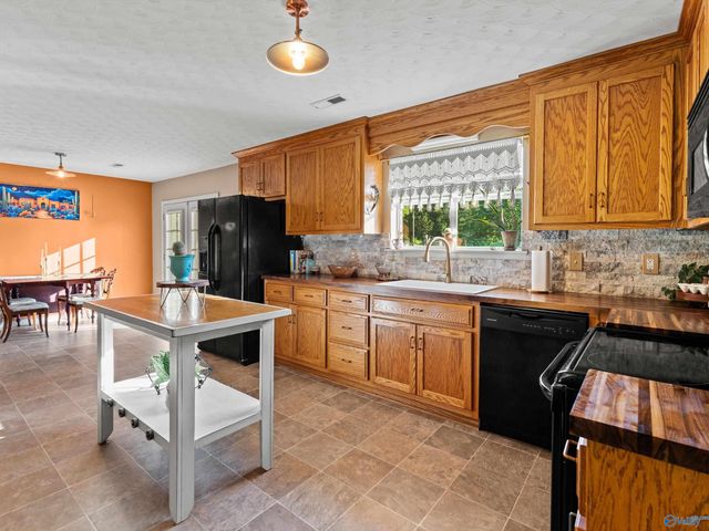 39 Old Somerville Road SE, Decatur, AL 35603