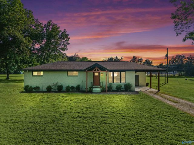 39 Old Somerville Road SE, Decatur, AL 35603
