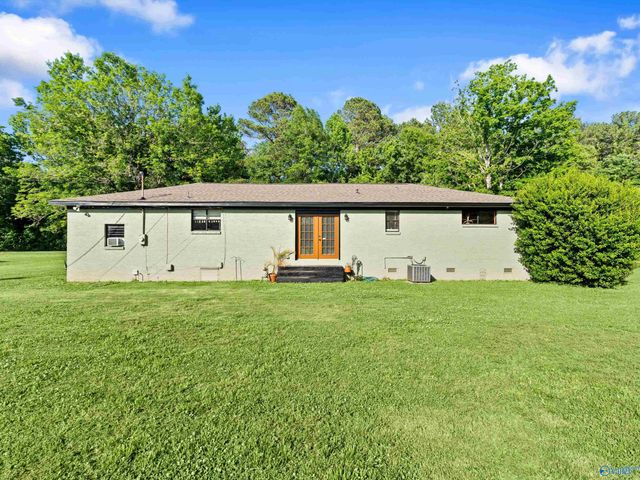 39 Old Somerville Road SE, Decatur, AL 35603