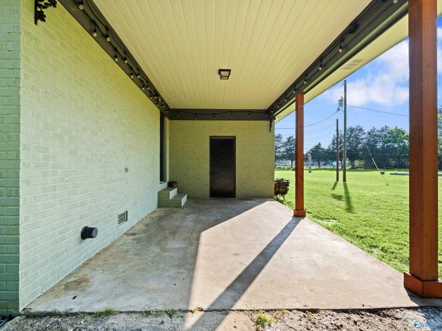 39 Old Somerville Road SE, Decatur, AL 35603