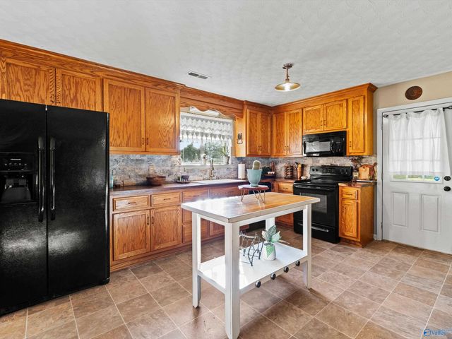 39 Old Somerville Road SE, Decatur, AL 35603