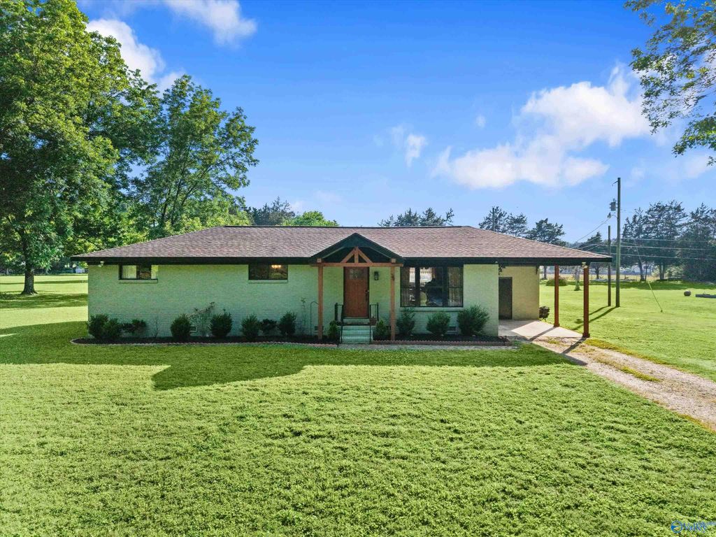 39 Old Somerville Road SE, Decatur, AL 35603