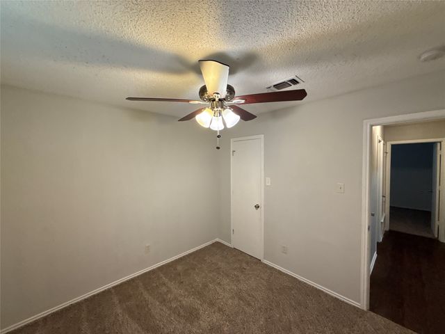 221 Arnold Street, Crowley, TX 76036