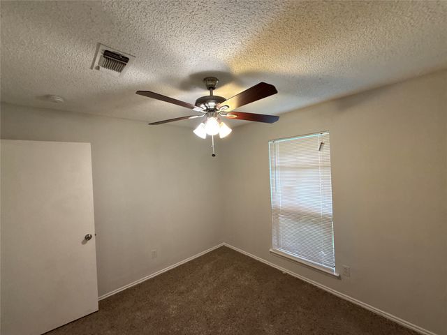 221 Arnold Street, Crowley, TX 76036
