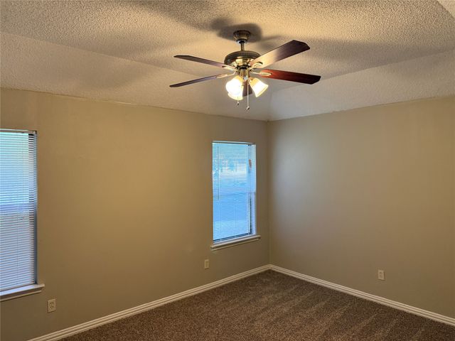 221 Arnold Street, Crowley, TX 76036
