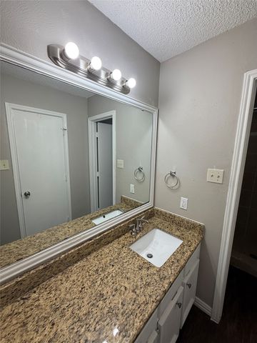 221 Arnold Street, Crowley, TX 76036