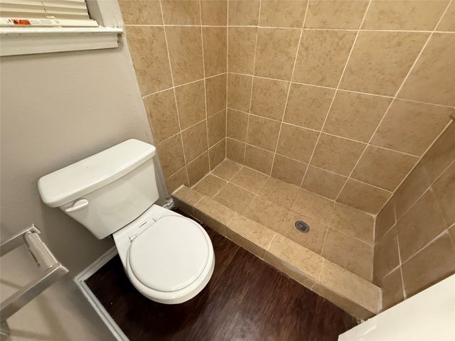 221 Arnold Street, Crowley, TX 76036