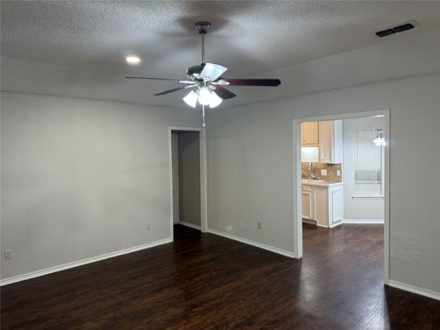 221 Arnold Street, Crowley, TX 76036