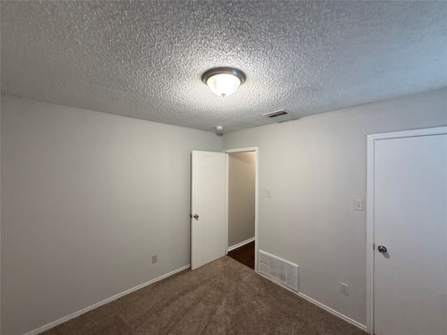 221 Arnold Street, Crowley, TX 76036