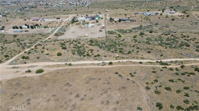 8001 Johnson, Phelan, CA 92371