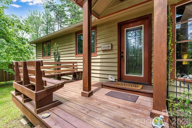 7697 Katherine Drive, Denver, NC 28037