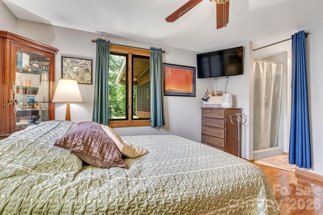 7697 Katherine Drive, Denver, NC 28037
