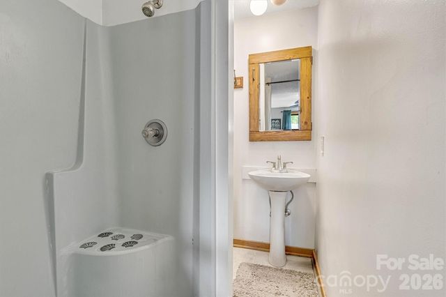7697 Katherine Drive, Denver, NC 28037