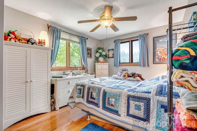 7697 Katherine Drive, Denver, NC 28037