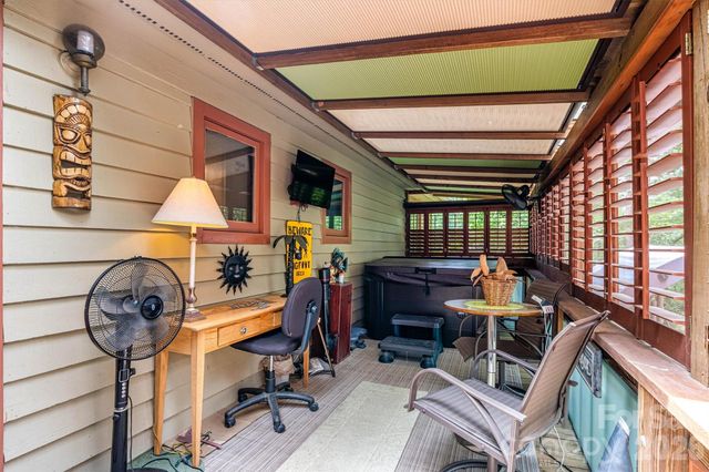 7697 Katherine Drive, Denver, NC 28037