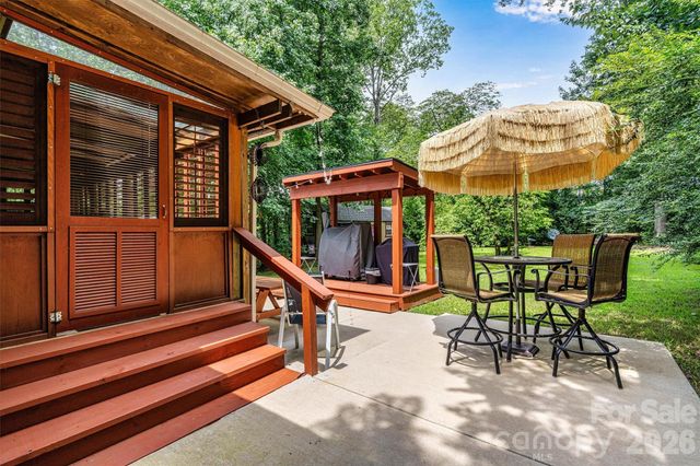 7697 Katherine Drive, Denver, NC 28037