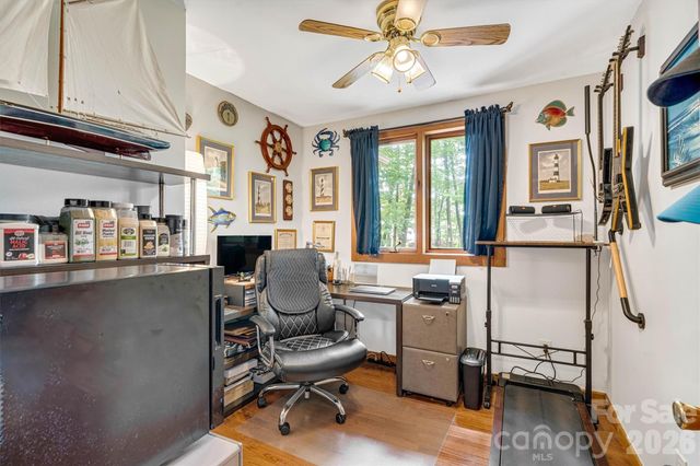 7697 Katherine Drive, Denver, NC 28037