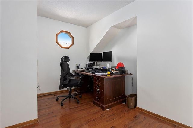 5420 NE Rainbow Court, Lee's Summit, MO 64064