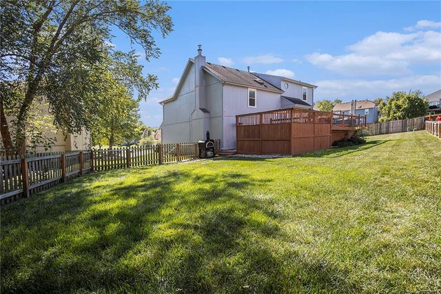 5420 NE Rainbow Court, Lee's Summit, MO 64064