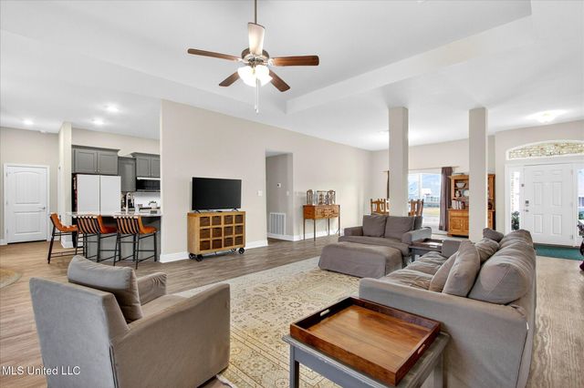 6216 Saphire Lane, Biloxi, MS 39532