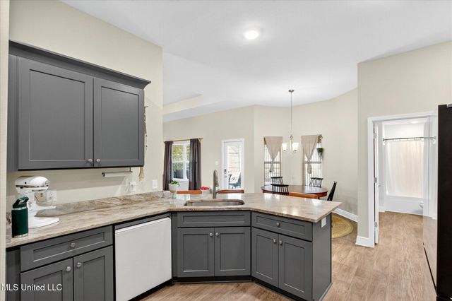 6216 Saphire Lane, Biloxi, MS 39532