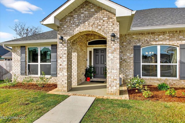 6216 Saphire Lane, Biloxi, MS 39532