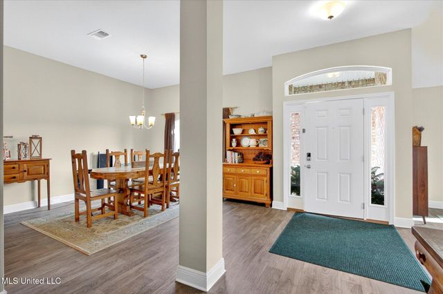 6216 Saphire Lane, Biloxi, MS 39532