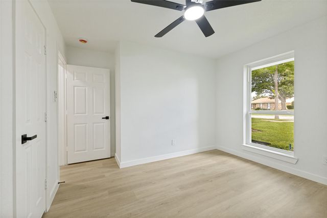 1701 Woodlawn Parkway, Mesquite, TX 75149
