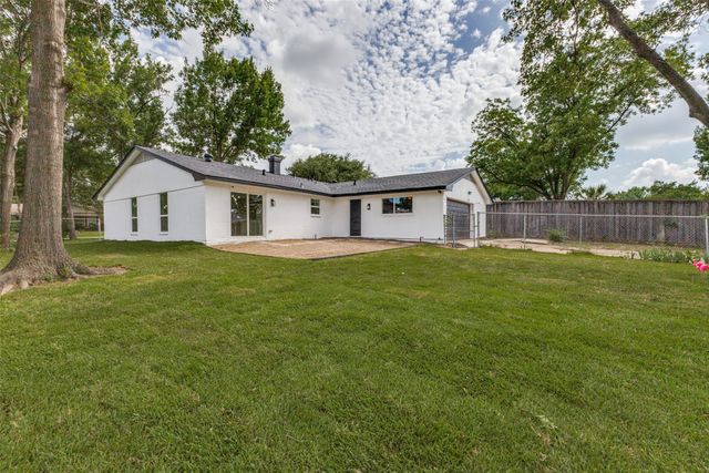 1701 Woodlawn Parkway, Mesquite, TX 75149