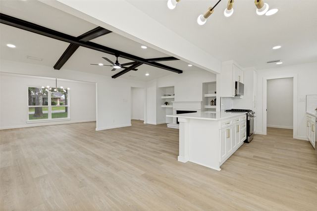 1701 Woodlawn Parkway, Mesquite, TX 75149