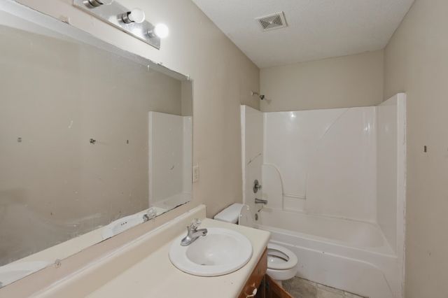 3831 BLACK FORREST DR, Memphis, TN 38128