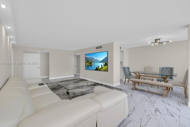 251 174th Street 1415, Sunny Isles Beach, FL 33160