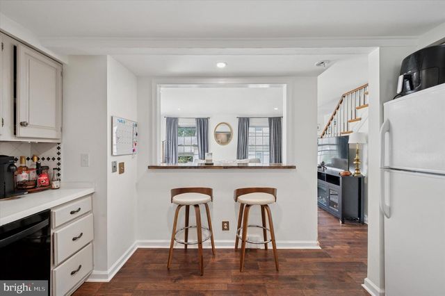 555 GRAND AVE, Havertown, PA 19083