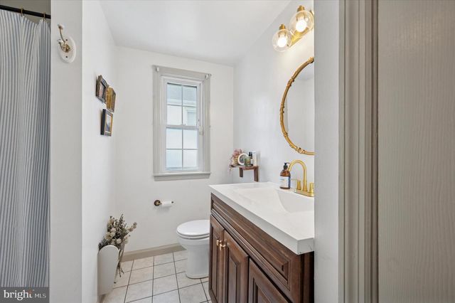 555 GRAND AVE, Havertown, PA 19083