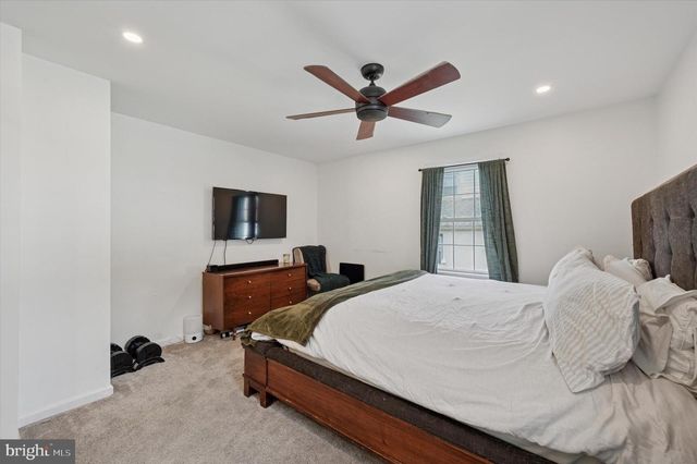 555 GRAND AVE, Havertown, PA 19083