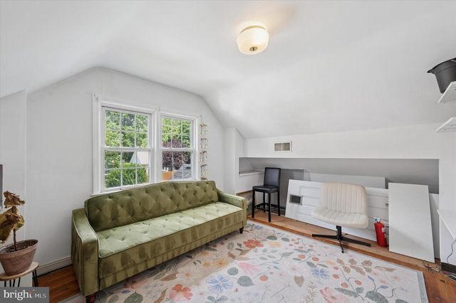555 GRAND AVE, Havertown, PA 19083