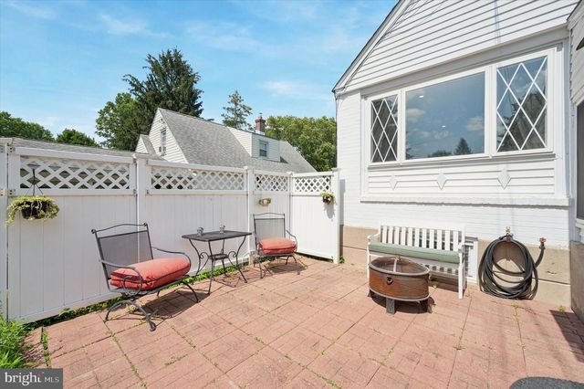 555 GRAND AVE, Havertown, PA 19083