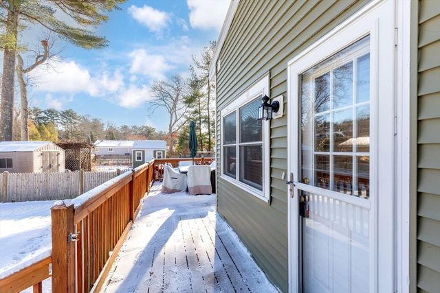 20 Montclair Ave, Pembroke, MA 02359