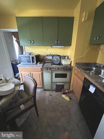 618 GALVESTON ST SE, Washington, DC 20032