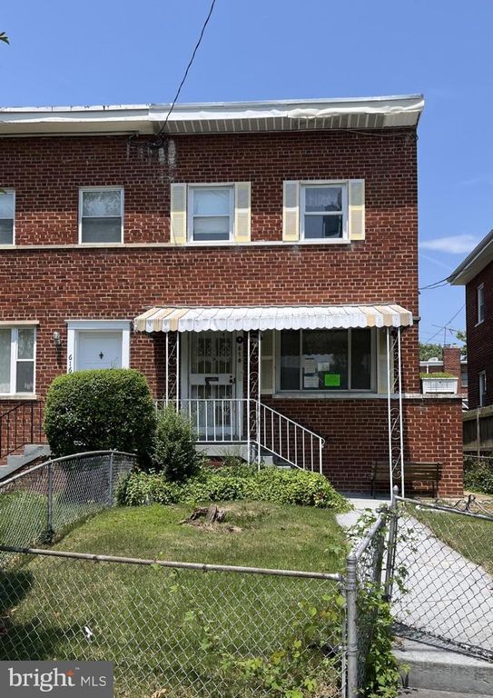 618 GALVESTON ST SE, Washington, DC 20032